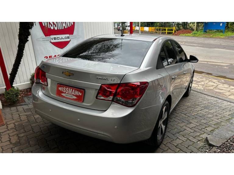 CHEVROLET - CRUZE - 2014/2014 - Prata - R$ 61.800,00