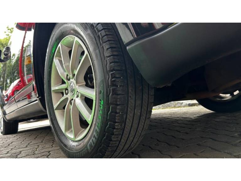 FIAT - FREEMONT - 2013/2014 - Preta - R$ 62.800,00