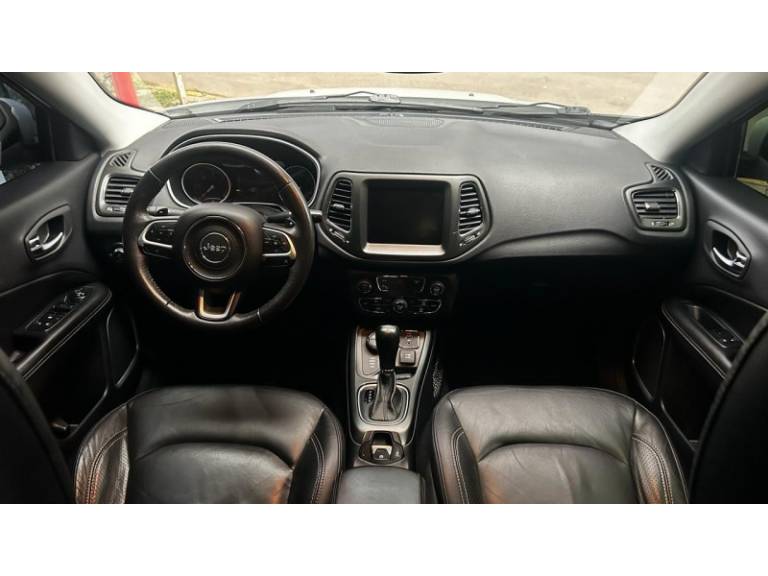 JEEP - COMPASS - 2016/2017 - Branca - R$ 115.800,00