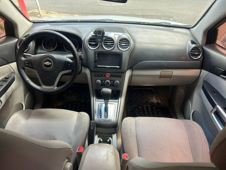 CHEVROLET - CAPTIVA - 2010/2010 - Prata - R$ 25.800,00
