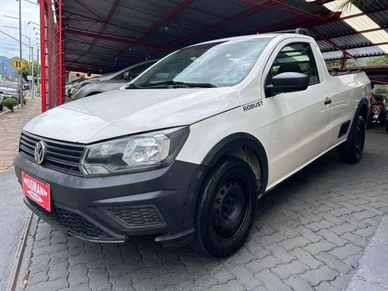 VOLKSWAGEN - SAVEIRO - 2018/2018 - Branca - R$ 42.800,00