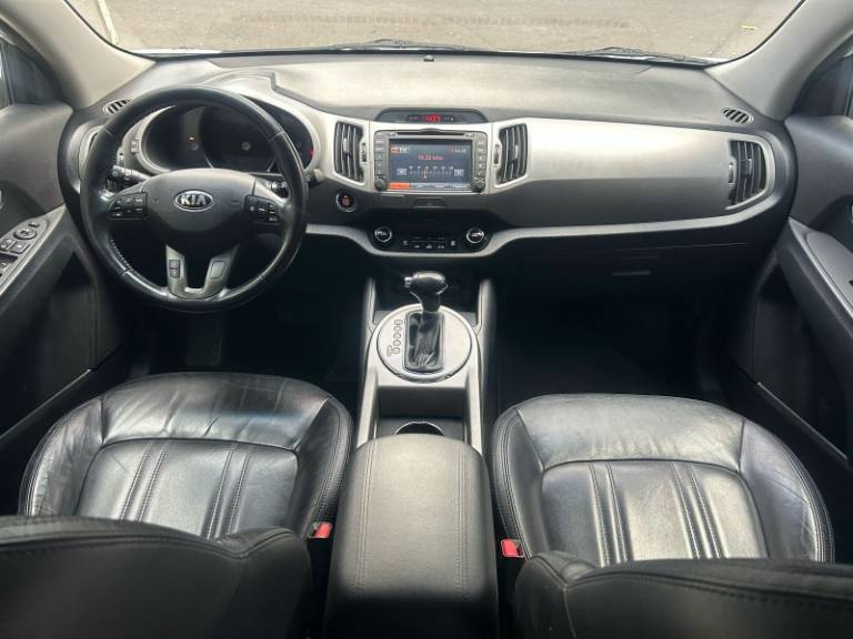 KIA MOTORS - SPORTAGE - 2015/2016 - Branca - R$ 93.800,00