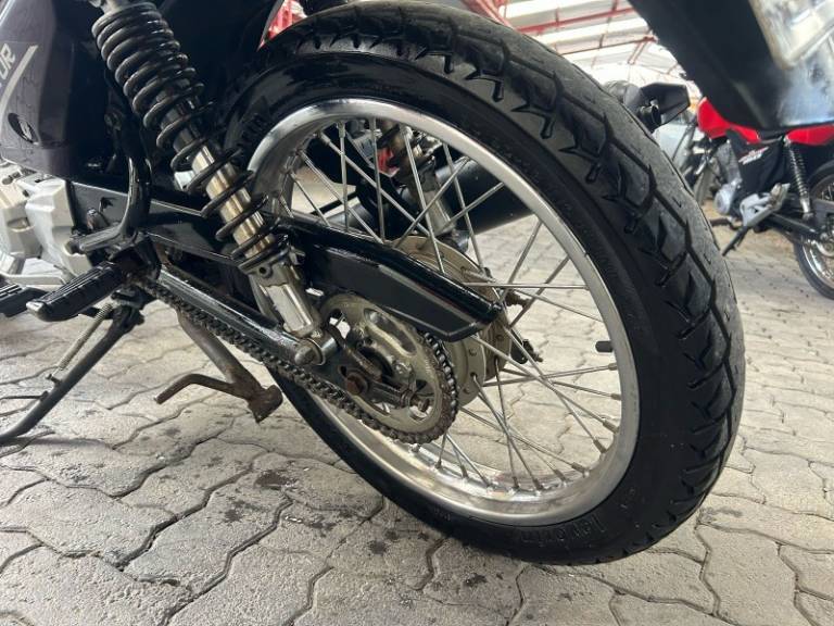 YAMAHA - FACTOR YBR - 2011/2011 - Roxa - R$ 8.500,00