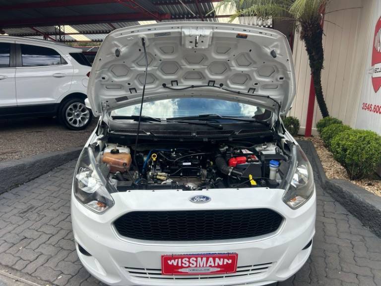 FORD - KA - 2016/2017 - Branca - R$ 41.800,00