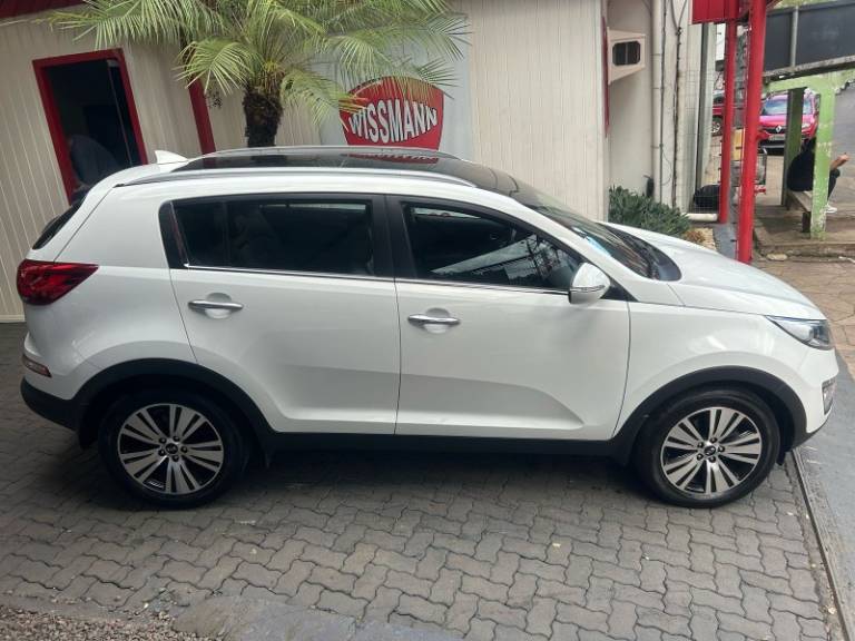 KIA MOTORS - SPORTAGE - 2015/2016 - Branca - R$ 93.800,00