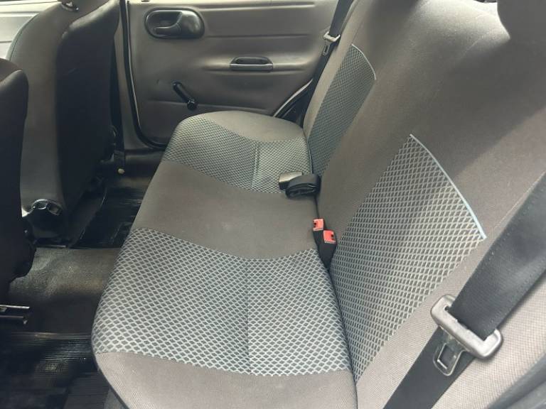 CHEVROLET - CLASSIC - 2012/2012 - Branca - R$ 19.800,00
