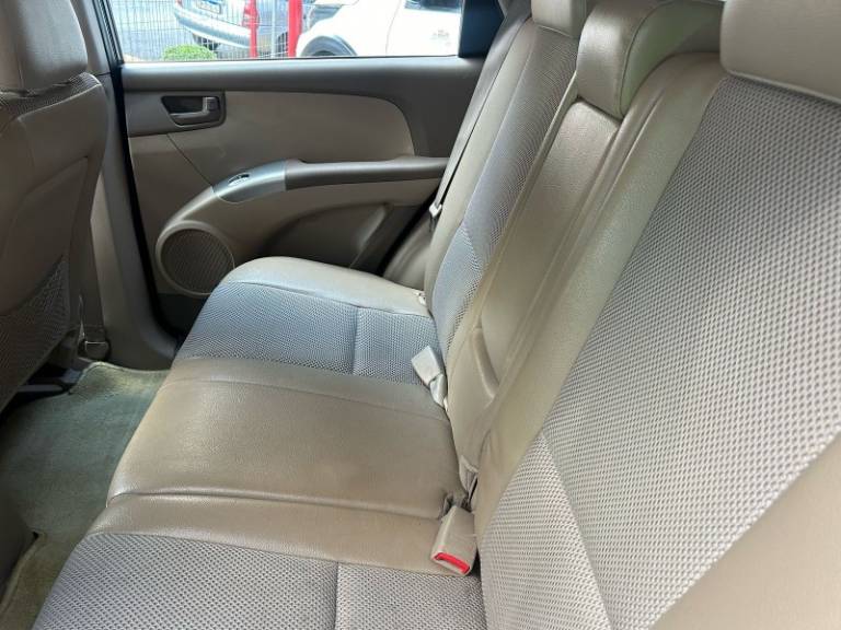 KIA MOTORS - SPORTAGE - 2009/2010 - Preta - R$ 45.800,00