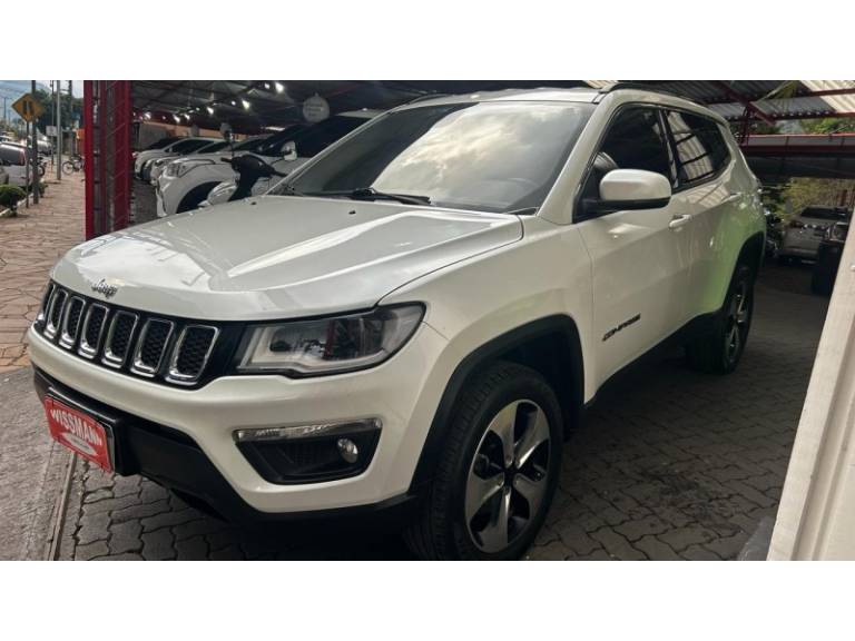 JEEP - COMPASS - 2016/2017 - Branca - R$ 115.800,00