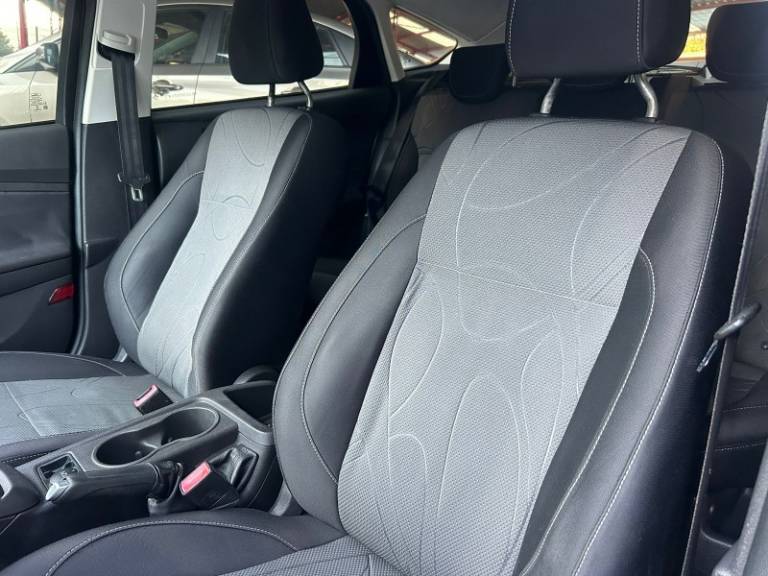 FORD - FOCUS - 2013/2014 - Preta - R$ 50.800,00
