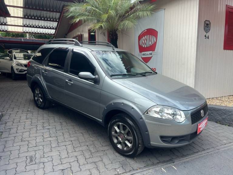 FIAT - PALIO - 2009/2010 - Prata - R$ 32.800,00