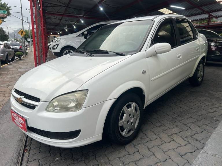CHEVROLET - CLASSIC - 2012/2012 - Branca - R$ 19.800,00