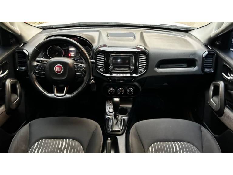 FIAT - TORO - 2017/2018 - Branca - R$ 92.800,00