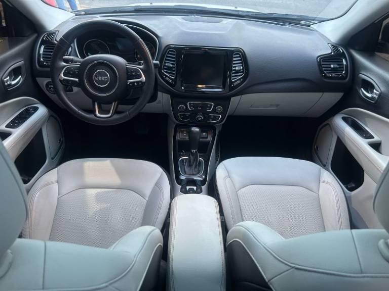 JEEP - COMPASS - 2018/2018 - Branca - R$ 109.800,00