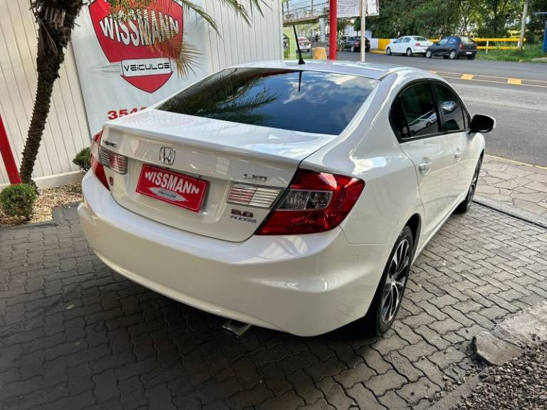 HONDA - CIVIC - 2014/2015 - Branca - R$ 77.800,00