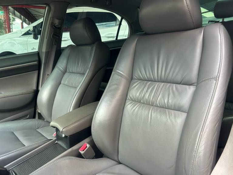 HONDA - CIVIC - 2009/2010 - Prata - R$ 54.800,00