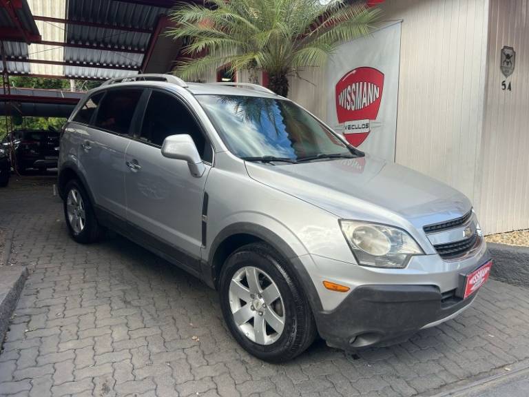 CHEVROLET - CAPTIVA - 2010/2010 - Prata - R$ 25.800,00