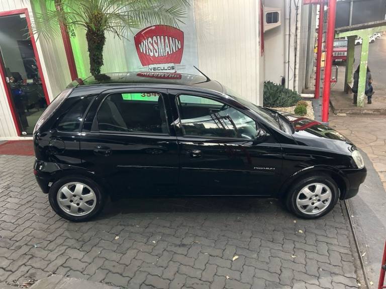 CHEVROLET - CORSA - 2008/2009 - Preta - R$ 29.800,00