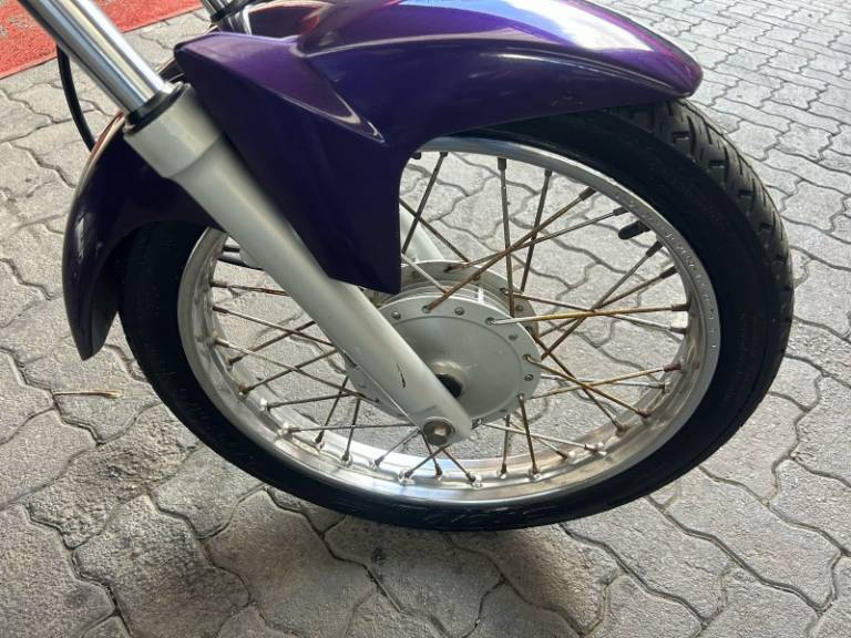 YAMAHA - FACTOR YBR - 2011/2011 - Roxa - R$ 8.500,00