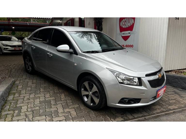 CHEVROLET - CRUZE - 2014/2014 - Prata - R$ 61.800,00