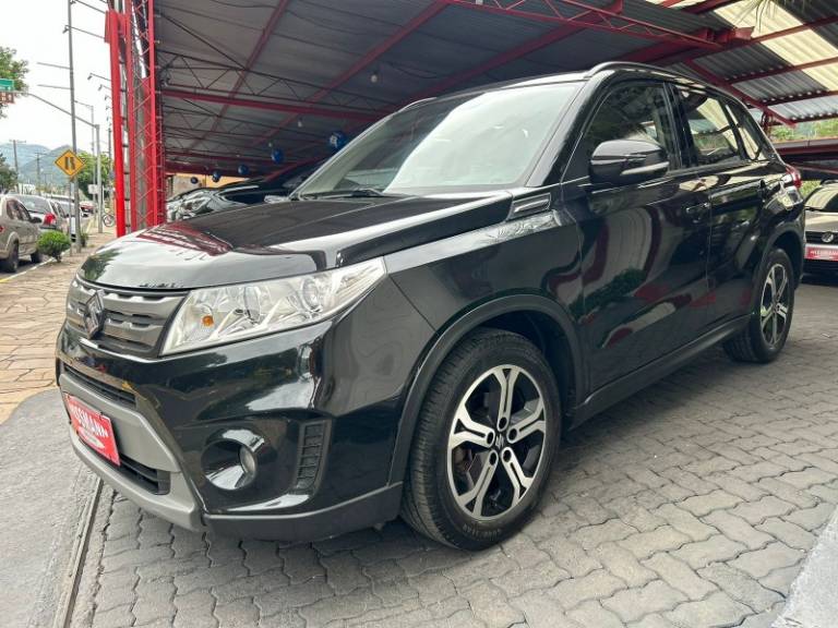SUZUKI - VITARA - 2016/2017 - Preta - R$ 83.800,00